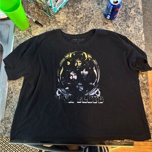Pink Floyd Classic Black Tee(cropped fit)